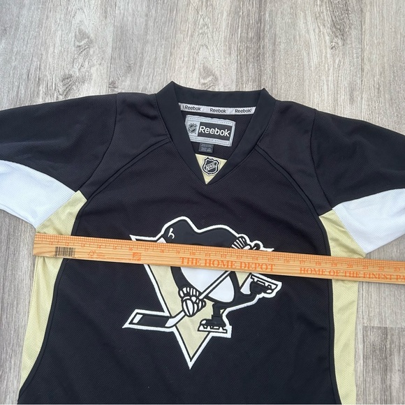 New Pittsburgh Penguins Reebok NHL Hockey Jersey Youth Kids L/XL Black - Picture 12 of 16